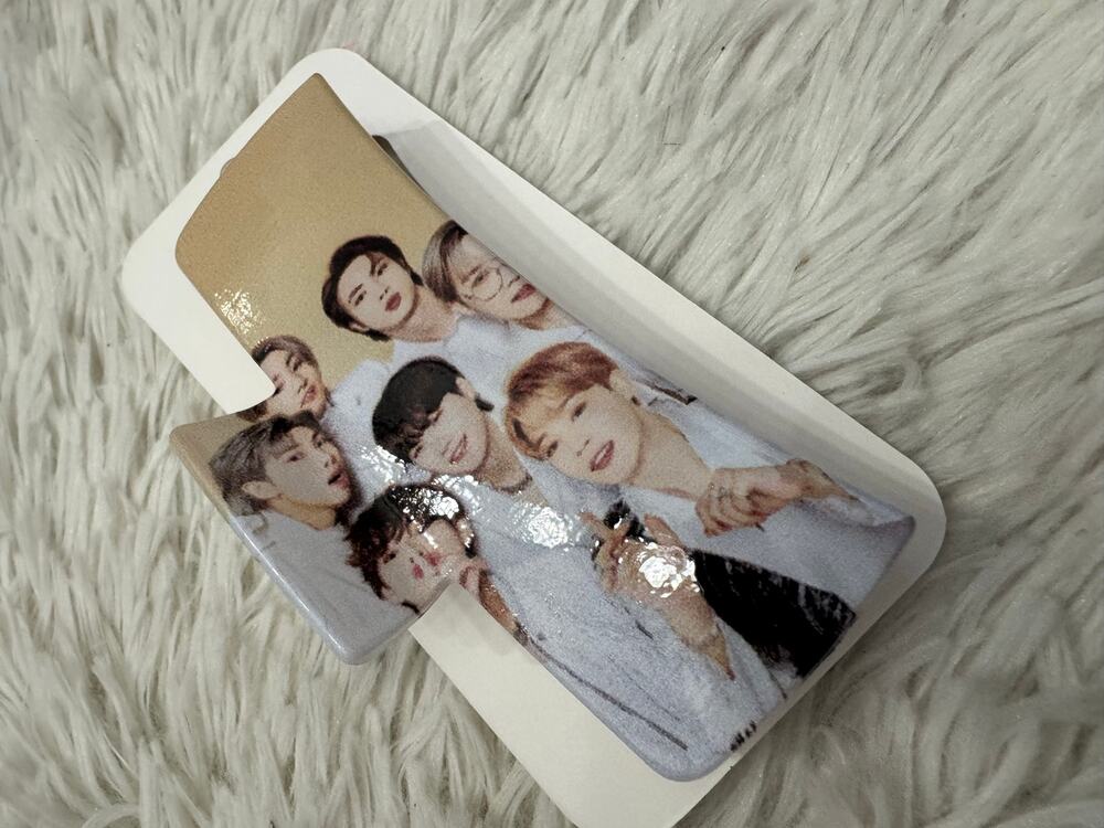 BT21 kpop  hair clip claw with group photo of seven members